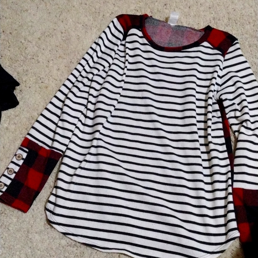 Buffalo plaid striped top